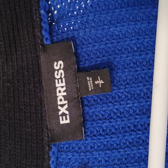 Express Cardigan - Picture 2 of 3